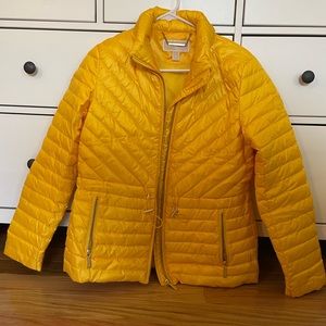 Michael Kors woman yellow down coat Size S